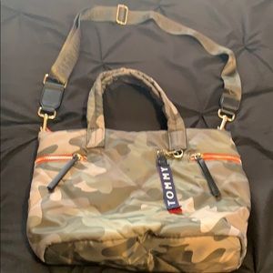 Tommy Hilfiger soft camouflage bag
